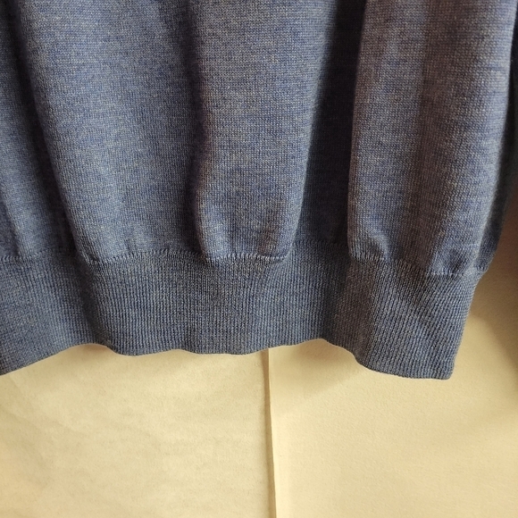 BLACK BROWN 1826 SIZE LARGE 100% MERINO WOOL VNECK SWEATER - Picture 5 of 7